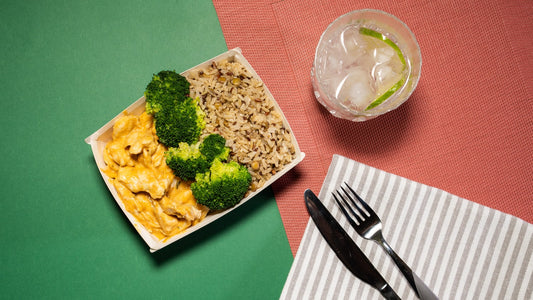 Strogonoff de frango com arroz 7 grãos